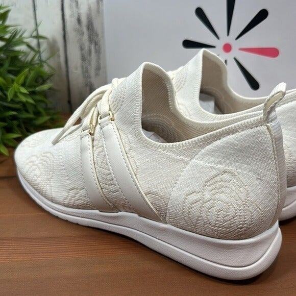 Isaac Mizrahi Live! Floral Stretch Fly Knit Sneaker Size 5.5 - Picture 7 of 11